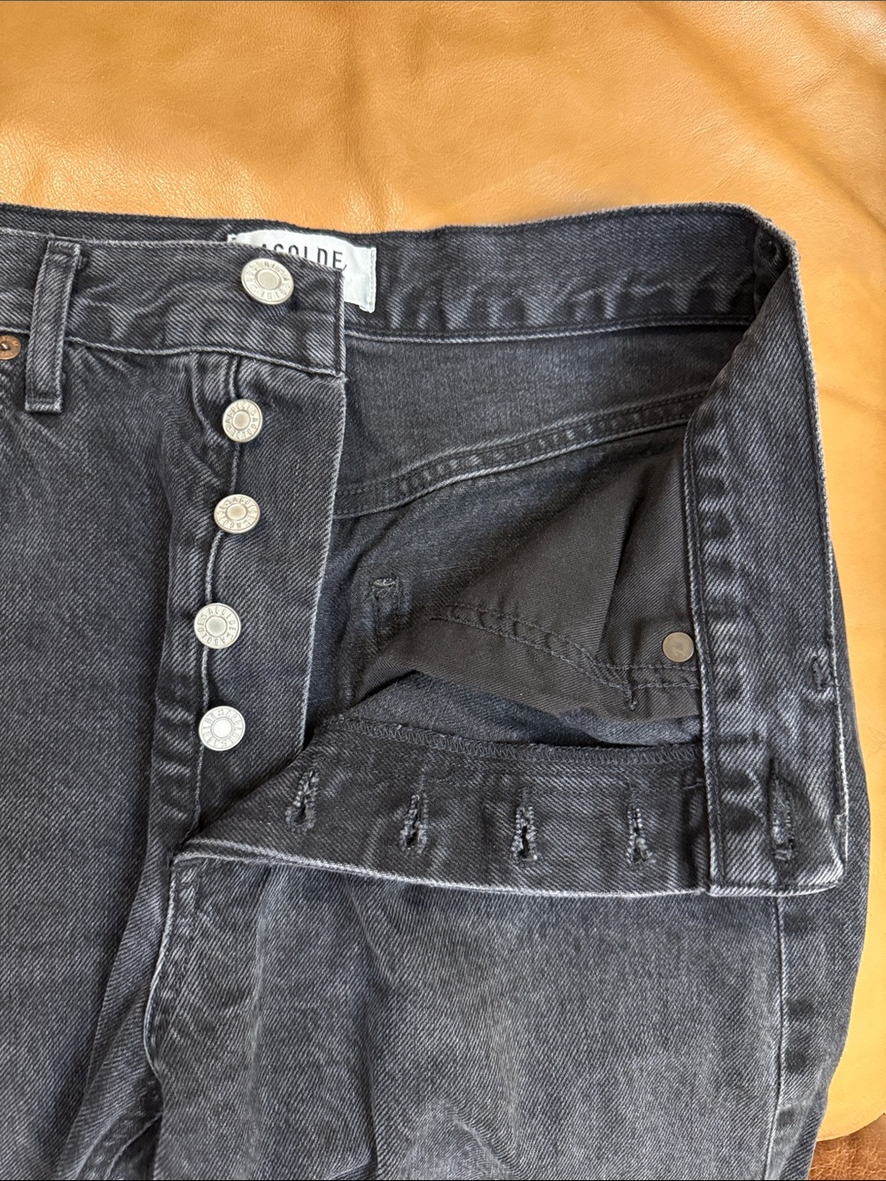 AGOLDE RILEY HIGH RISE STRAIGHT CROP STRETCH 26 PANORAMIC BLACK DENIM DISTRESSED - Picture 3 of 8